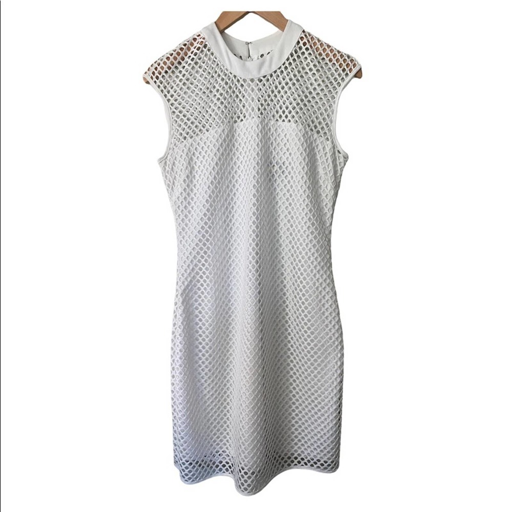 Alexia Admor White Eyelet Mini Cocktail Party Dress size Small